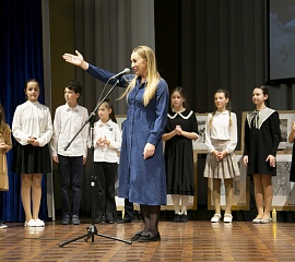 За то, что отстояли Ленинград