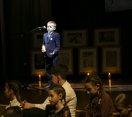 За то, что отстояли Ленинград