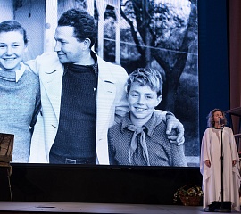 Открытие выставки Якова Басова