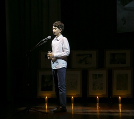 За то, что отстояли Ленинград